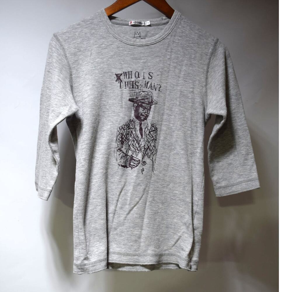 Uniqlo UT Jean-Michel Basquiat “Who Is This Man?” Gray 3/4 Graphic Shirt S